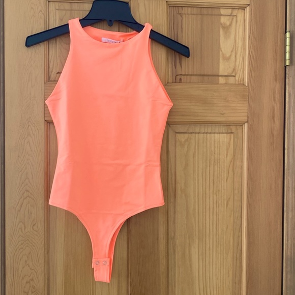 Reoria Bright Coral High-neck Bodysuit. Size: XS. - Picture 1 of 4
